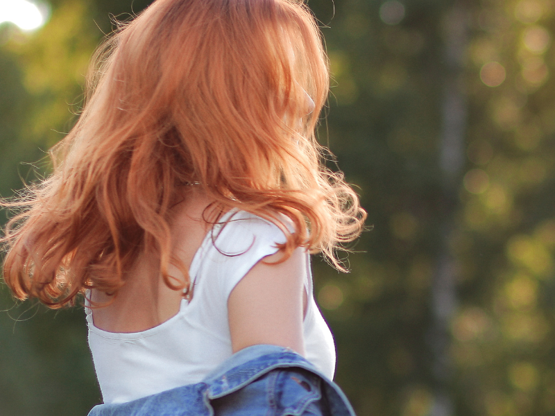 How Redheads Can Get the Sabrina Carpenter Look