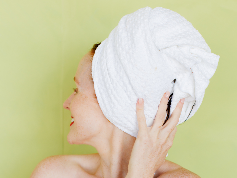4 Best Uses For the Soft Microfiber Hair Towel for Redheads